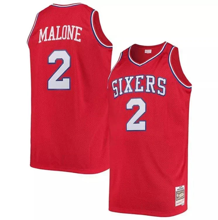 Moses Malone Philadelphia 76ers 1982/83 Hardwood Classics product image 1