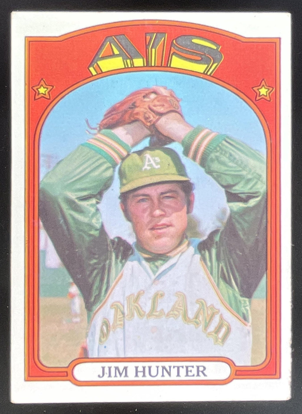 1972 Topps #330 Jim Hunter product image 1, provided for visual reference and product detail review