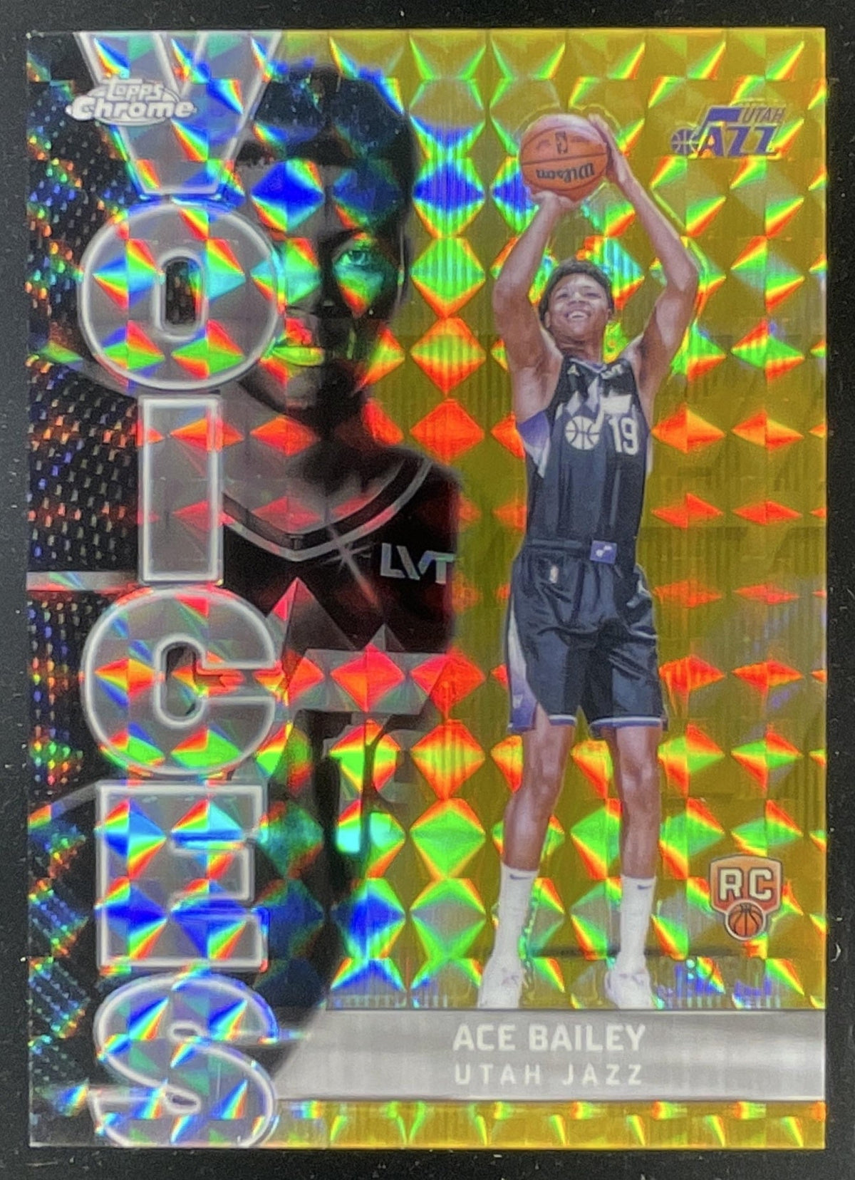 2025-26 Topps Chrome Voices Geometric Gold Refractor #VS-10 Ace Bailey RC /50 product image 1, provided for visual reference