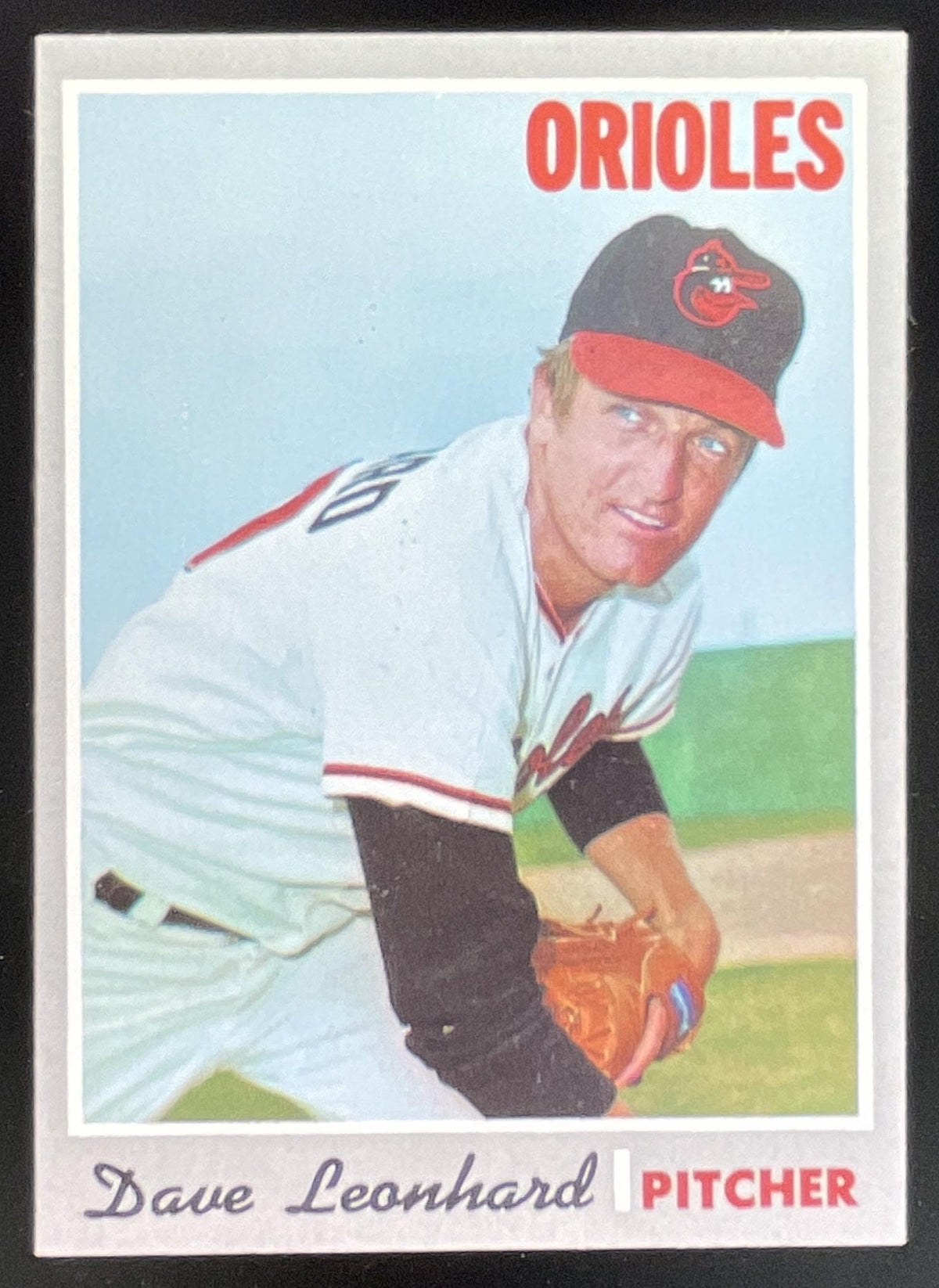 1970 Topps #674 Dave Leonhard product image 1, provided for visual reference and product detail review