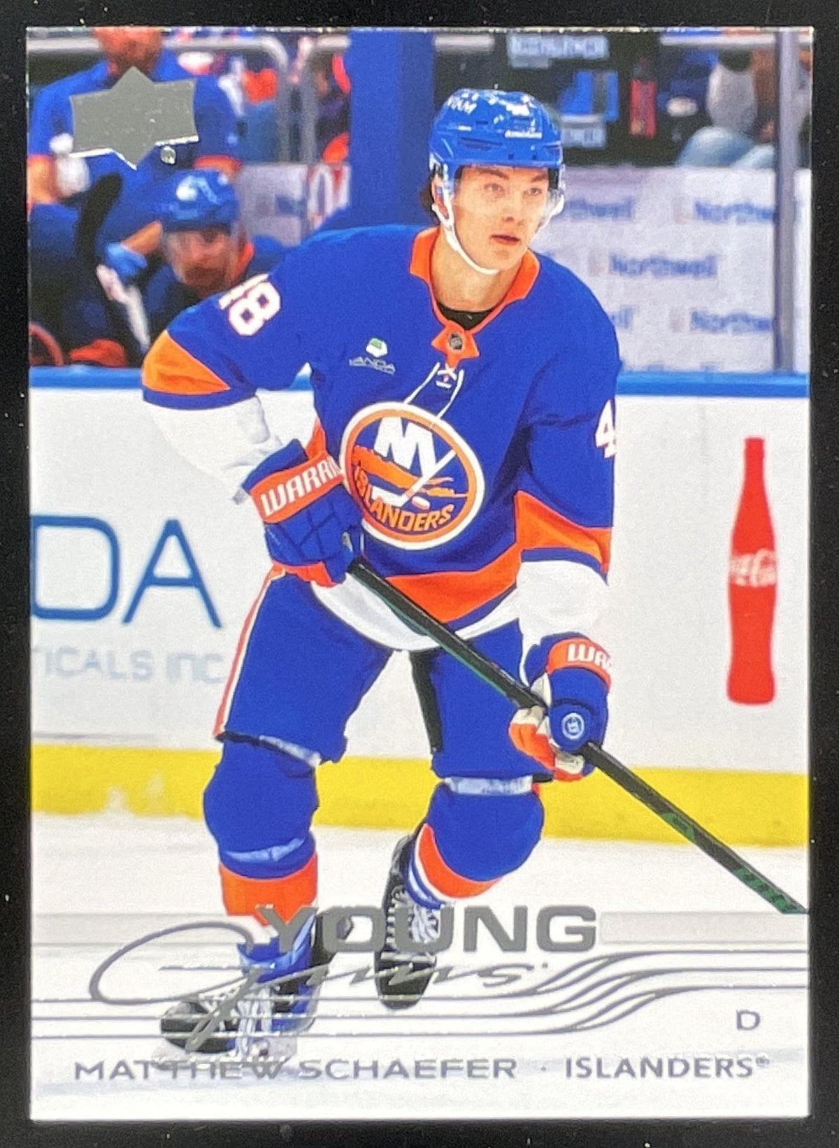 2025-26 Upper Deck Series 2 Young Guns #451 Matthew Schaefer RC product image 1, provided for visual reference and product