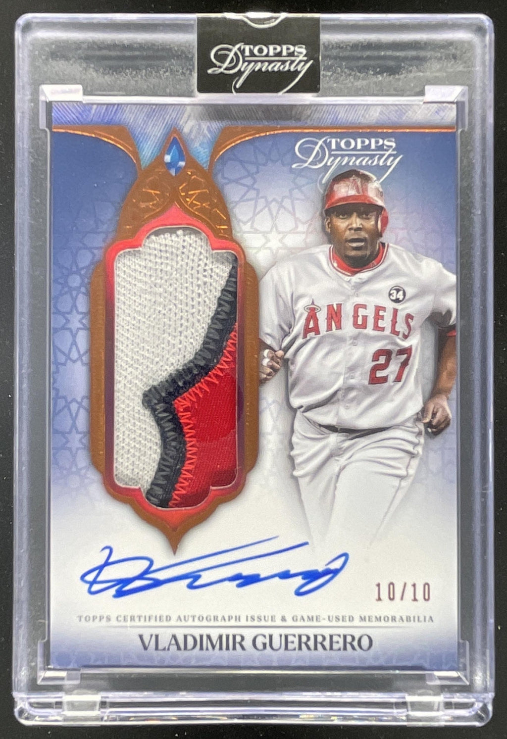 2025 Topps Dynasty Autographed Patch B Design #VGU2 Vladimir Guerrero Auto /10 product image 1, provided for visual