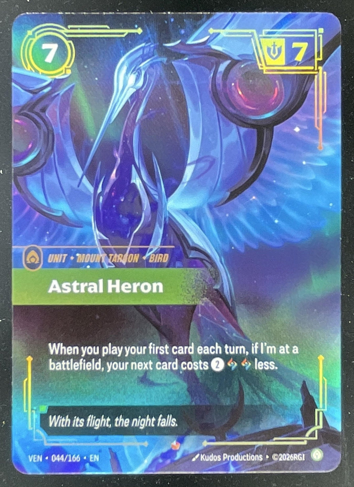 Riftbound League of Legends Astral Heron - Vendetta VEN product image 1, provided for visual reference and product detail