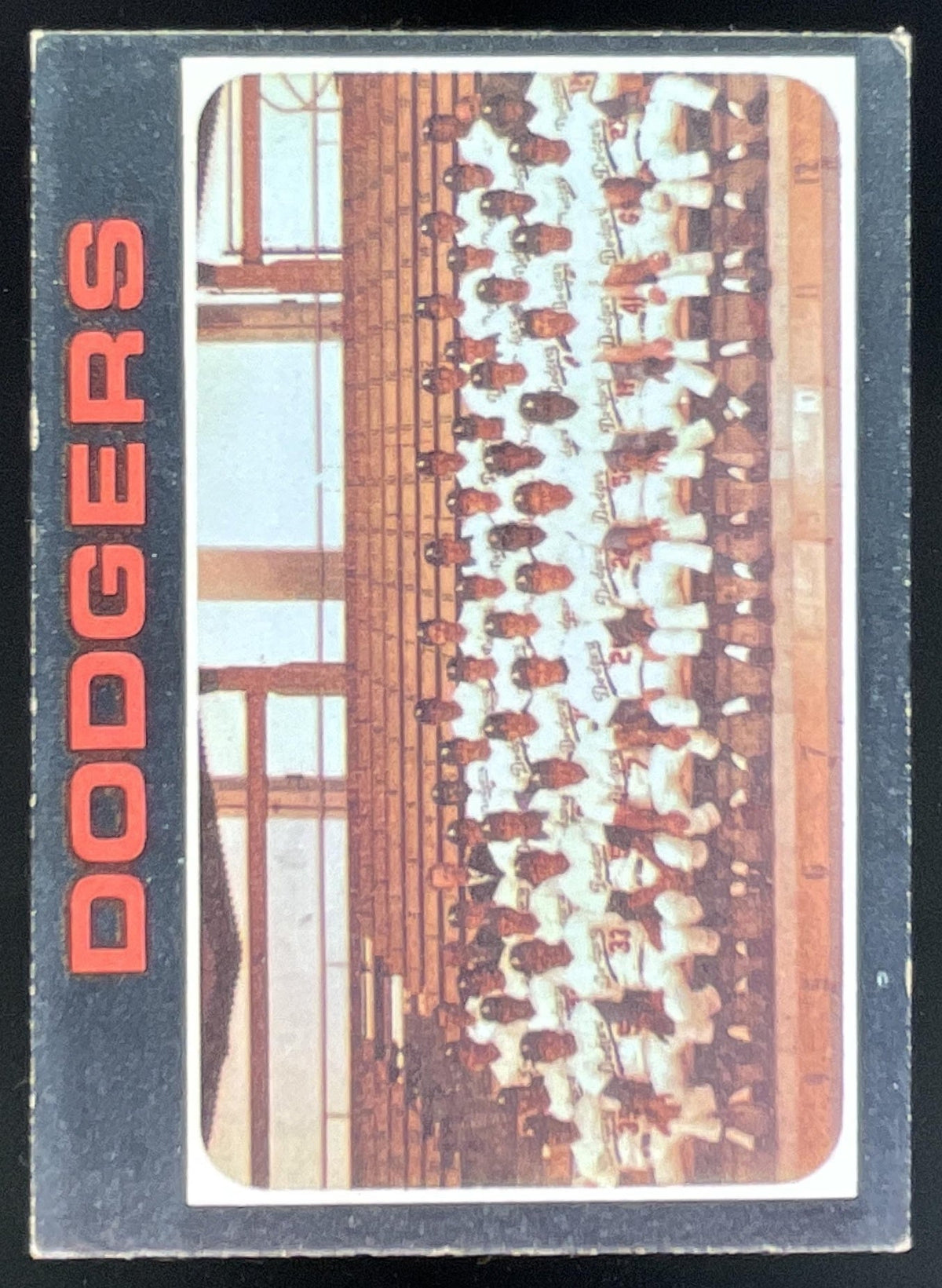 1971 Topps #402 Los Angeles Dodgers product image 1, provided for visual reference and product detail review