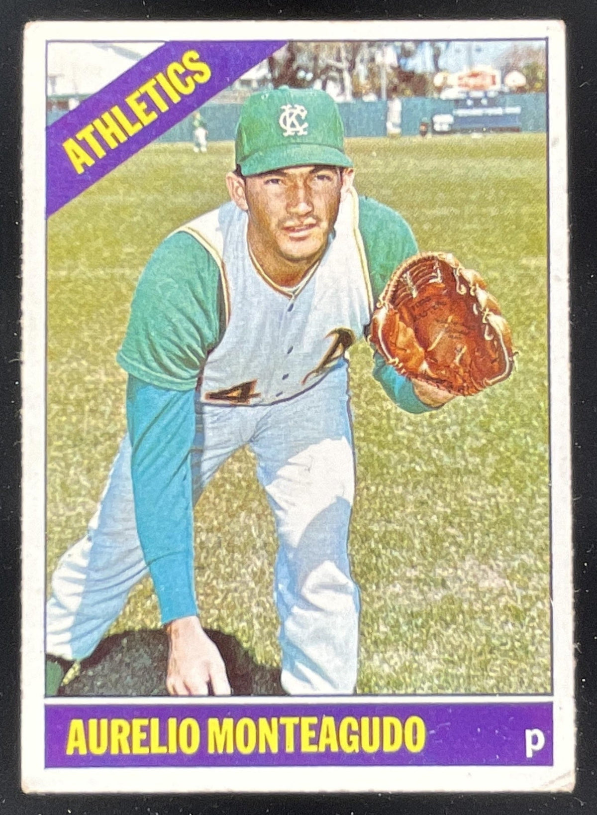 1966 Topps #532 Aurelio Monteagudo SP product image 1, provided for visual reference and product detail review