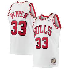 Chicago Bulls Scottie Pippen White 1997-98 Hardwood product image 1